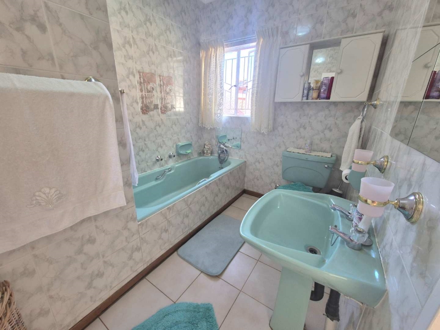 4 Bedroom Property for Sale in Hillsboro Free State